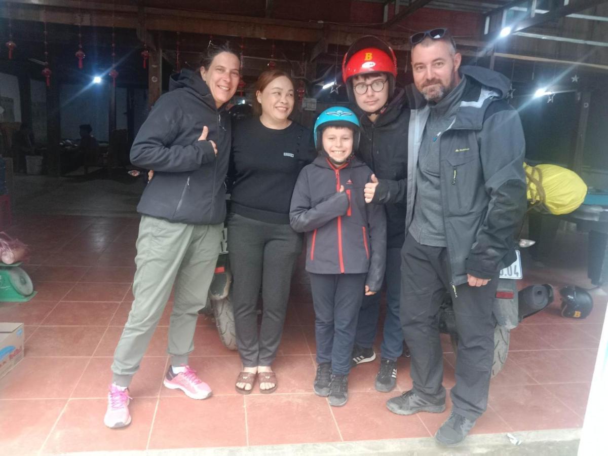 Du Gia - Tay Homestay Làng Cac Habitación foto