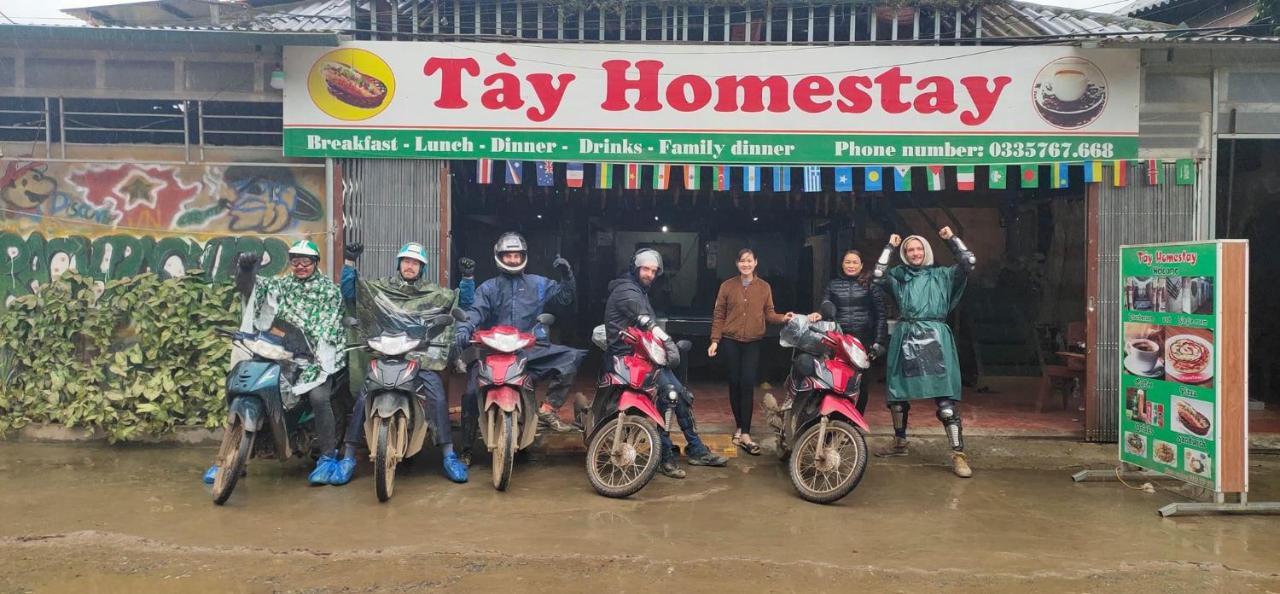 Du Gia - Tay Homestay Làng Cac Exterior foto